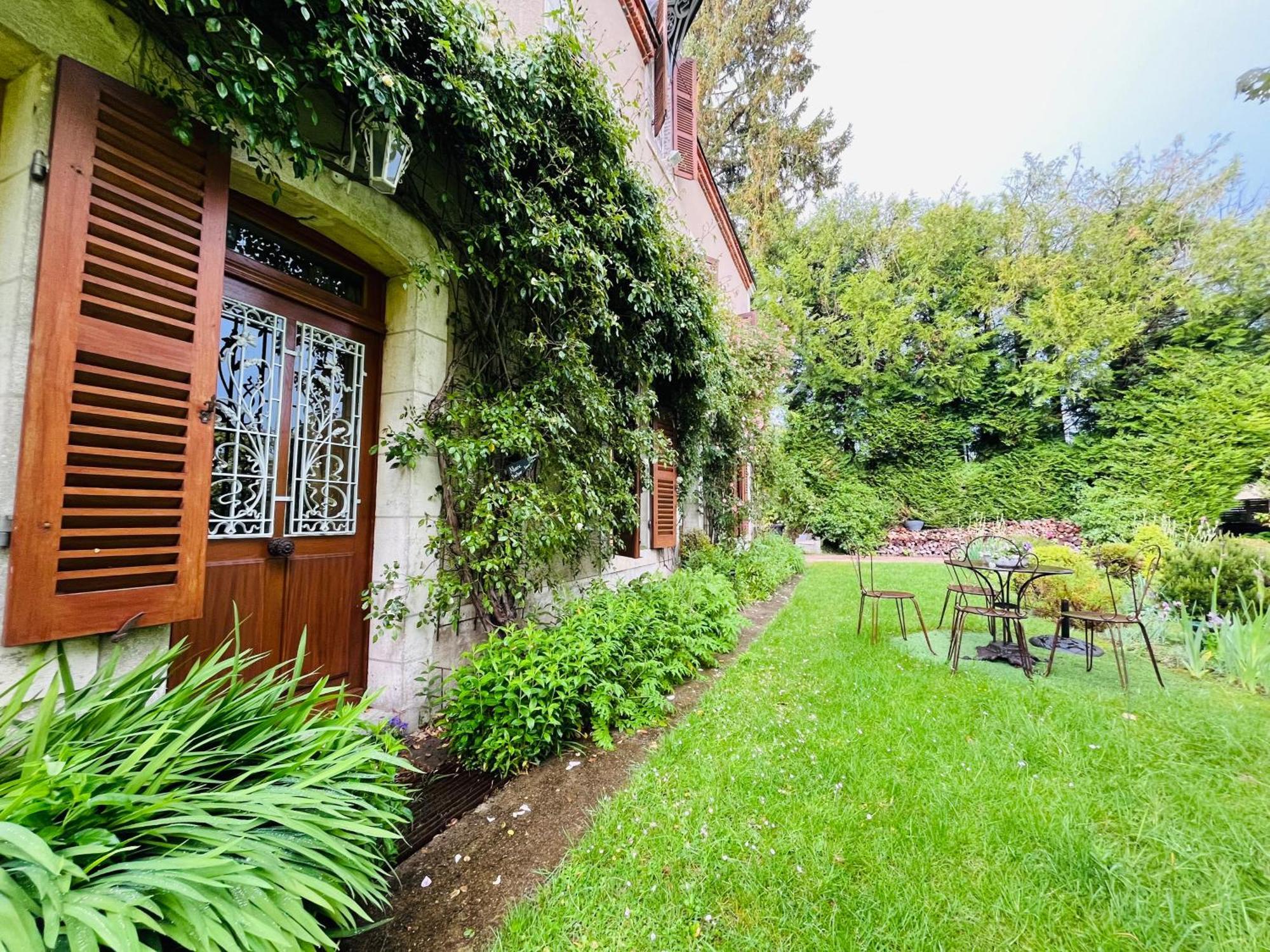 オービ二ー・シュル・ ネール Le Buisson De La Gariole Bed & Breakfast エクステリア 写真