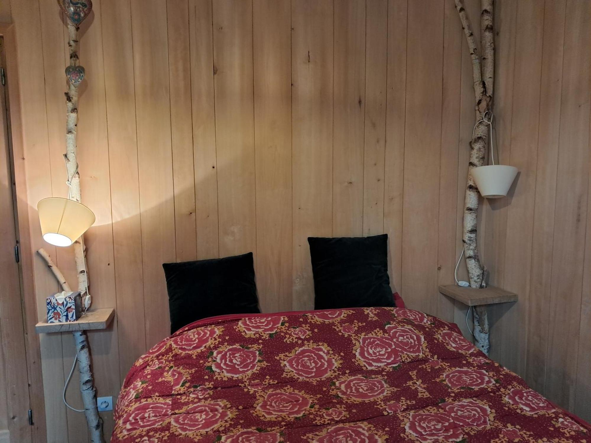 オービ二ー・シュル・ ネール Le Buisson De La Gariole Bed & Breakfast エクステリア 写真